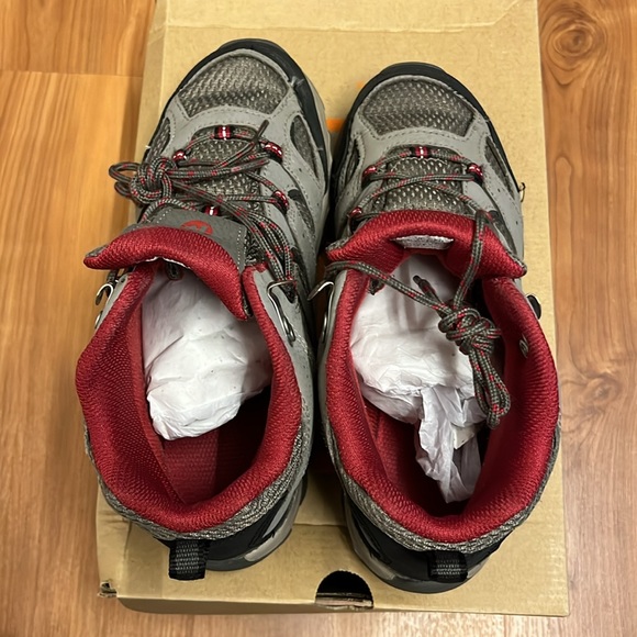 Big Kid's Moab 3 Mid Waterproof Boot - Picture 7 of 14